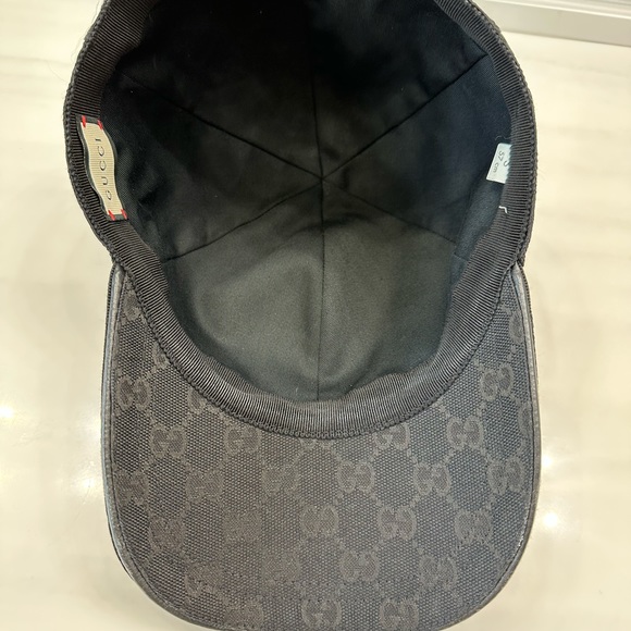 ORIGINAL GUCCI CANVAS BASEBALL HAT - Picture 5 of 10